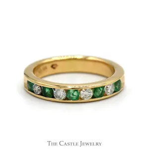 Alternating Round Diamond and Emerald Wedding Band in 14k Yellow Gold