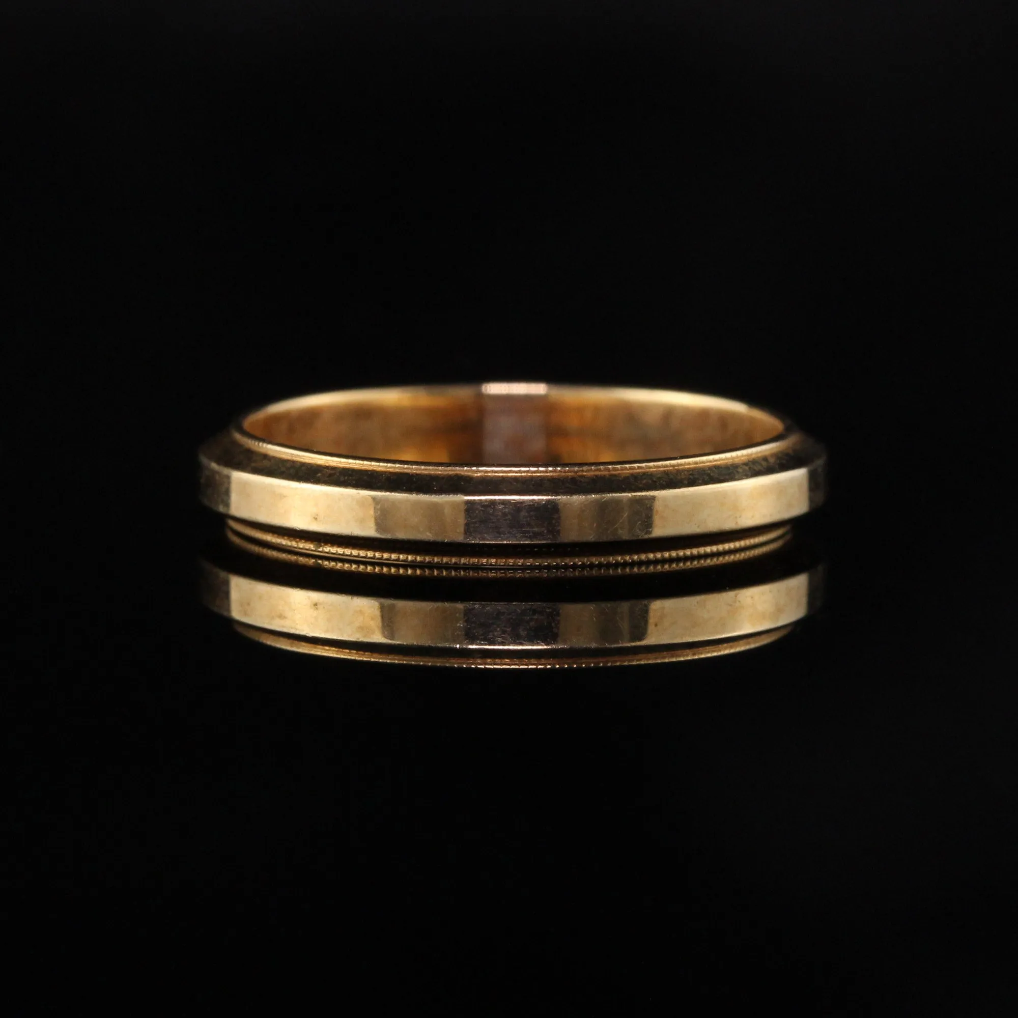 Antique Art Deco 14K Yellow Gold Engraved Wedding Band - Size 5 1/2