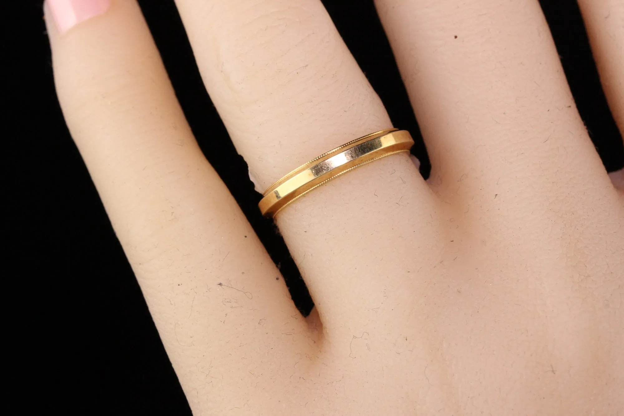Antique Art Deco 14K Yellow Gold Engraved Wedding Band - Size 5 1/2