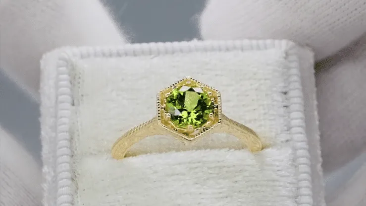 Art Deco Hexagon Filigree Peridot Ring in 14K Yellow Gold