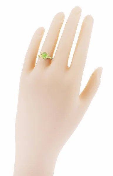 Art Deco Hexagon Filigree Peridot Ring in 14K Yellow Gold