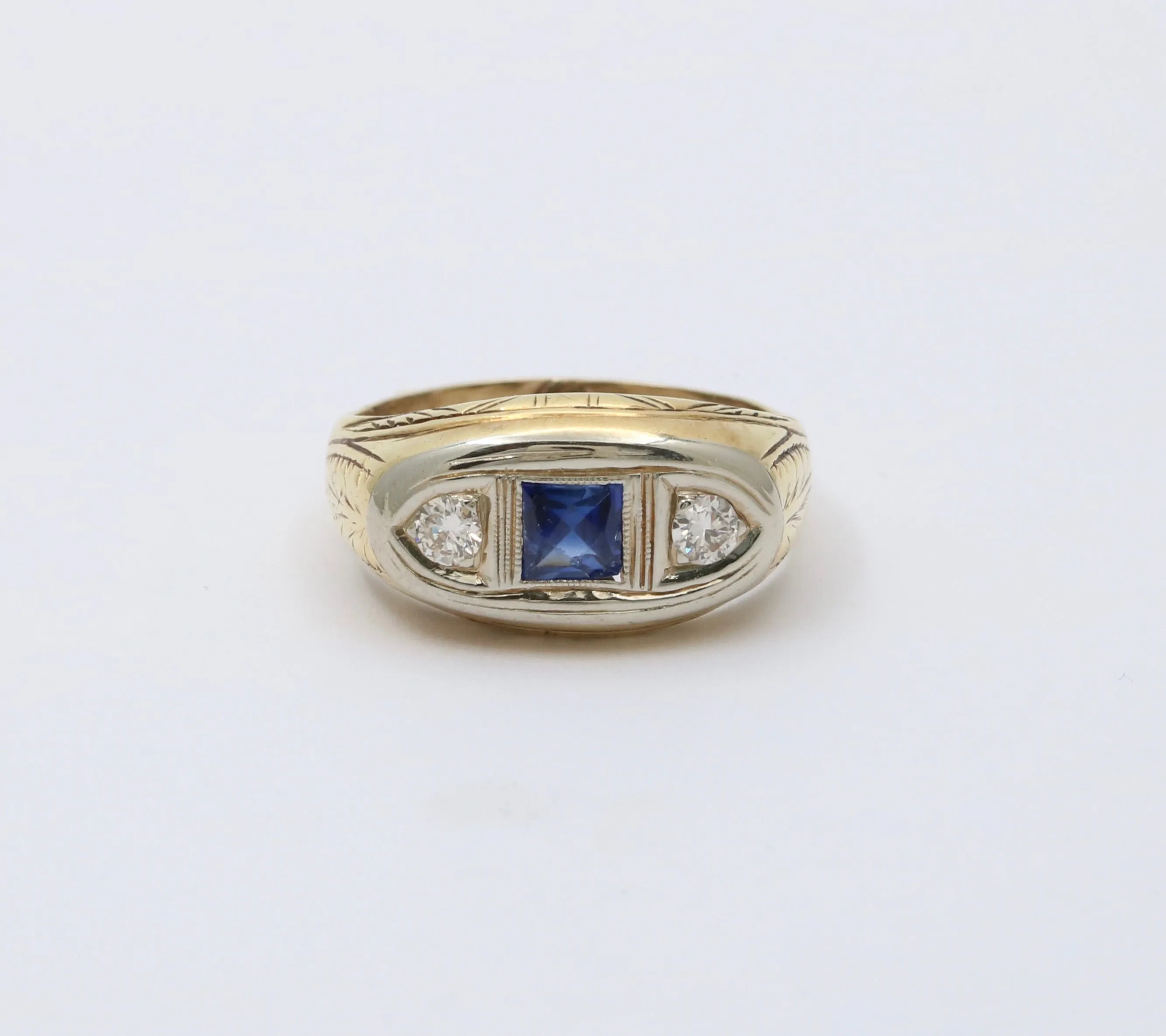 Art Deco Three Stone Diamond and Sapphire 14K Gold Sapphire Ring
