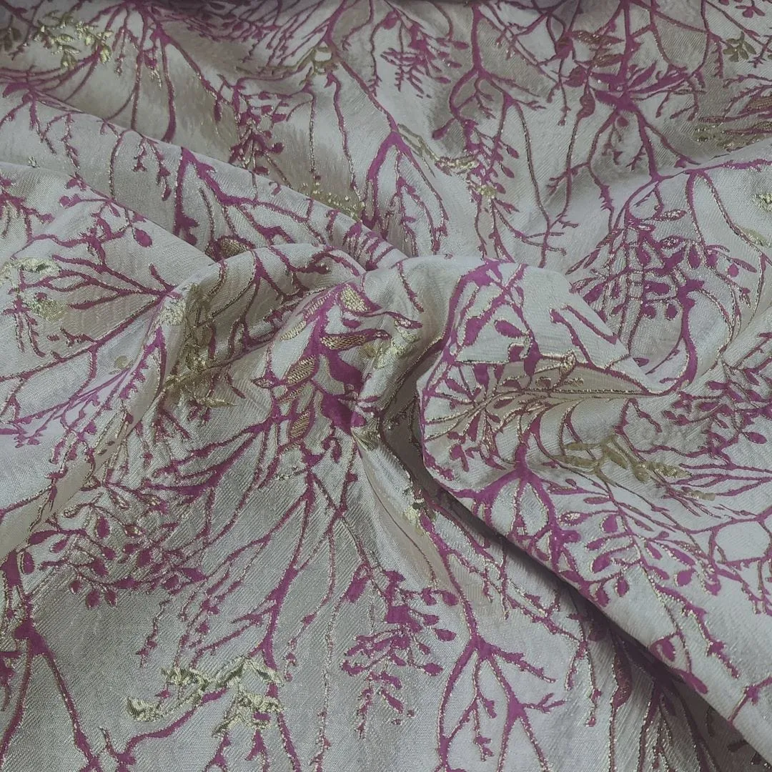 Brocade Andy Fabric Cerise 150 cm