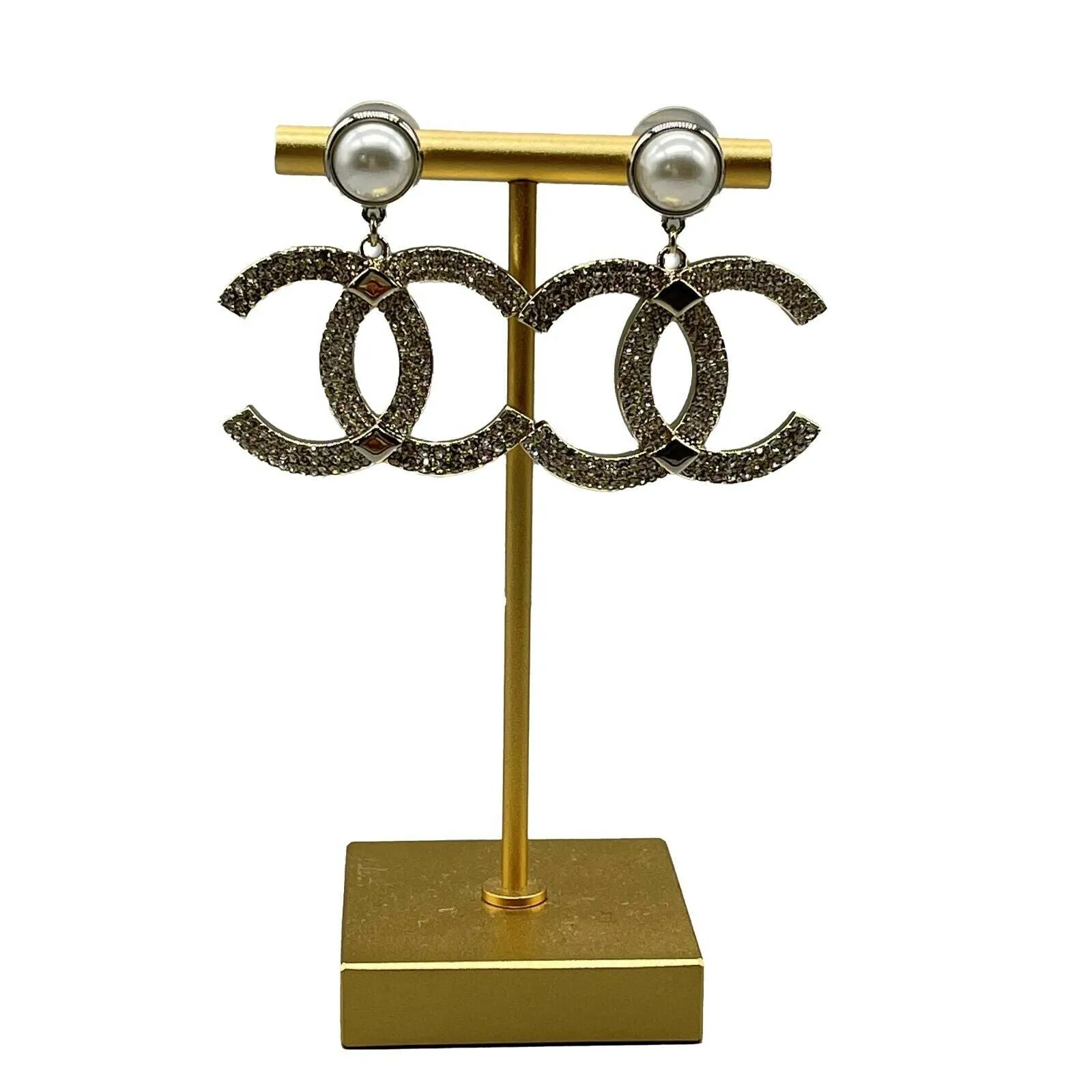 CHANEL - P21 C CC Logo Faux Pearl Drop Strass Crystal Gold Silver Earrings