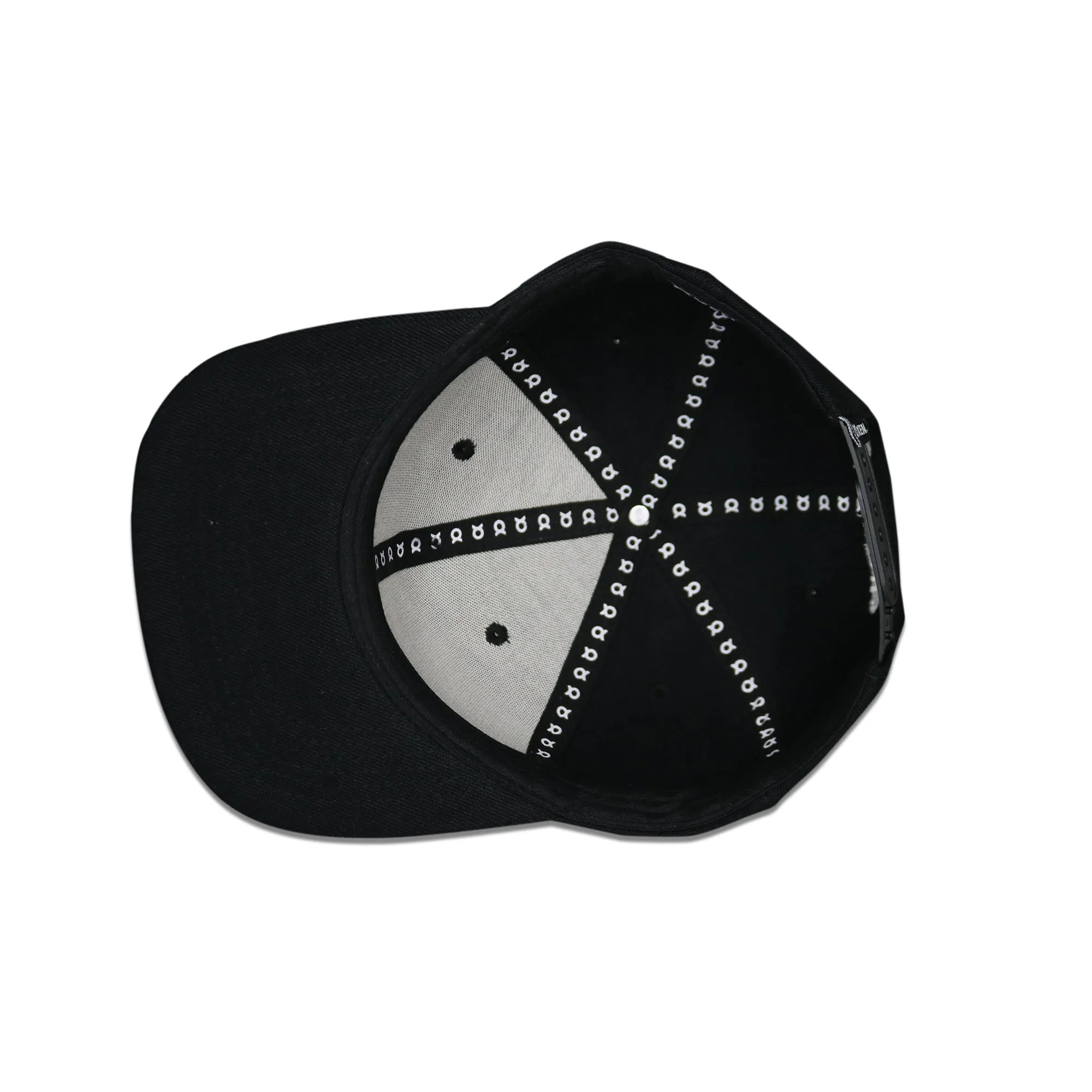 Classic Ring Snapback Hat - Black / White