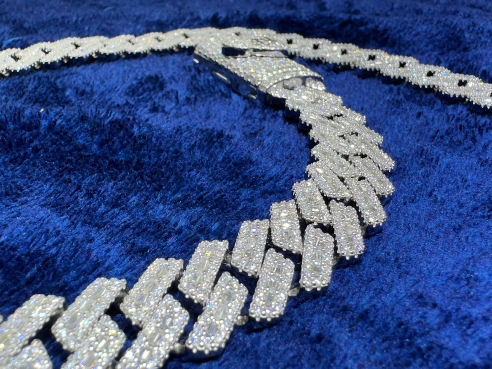 Custom Moissanite Diamond Lock 16mm Miami Cuban Emerald Cut Chain
