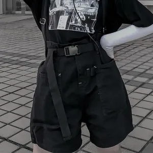 Dark Strap Big Pockets Shorts SD01267
