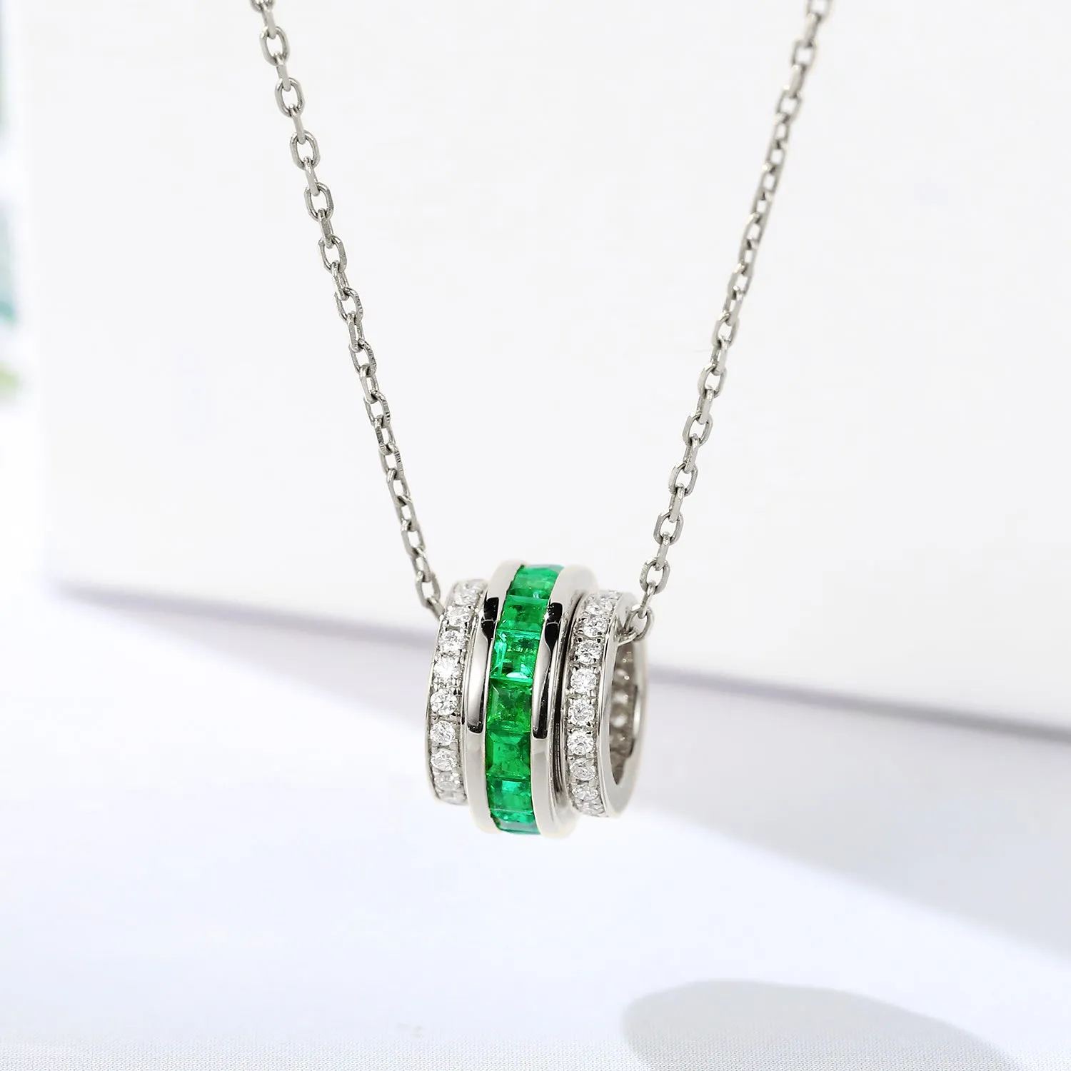 Diamond and Emerald Spin Pendant Necklace