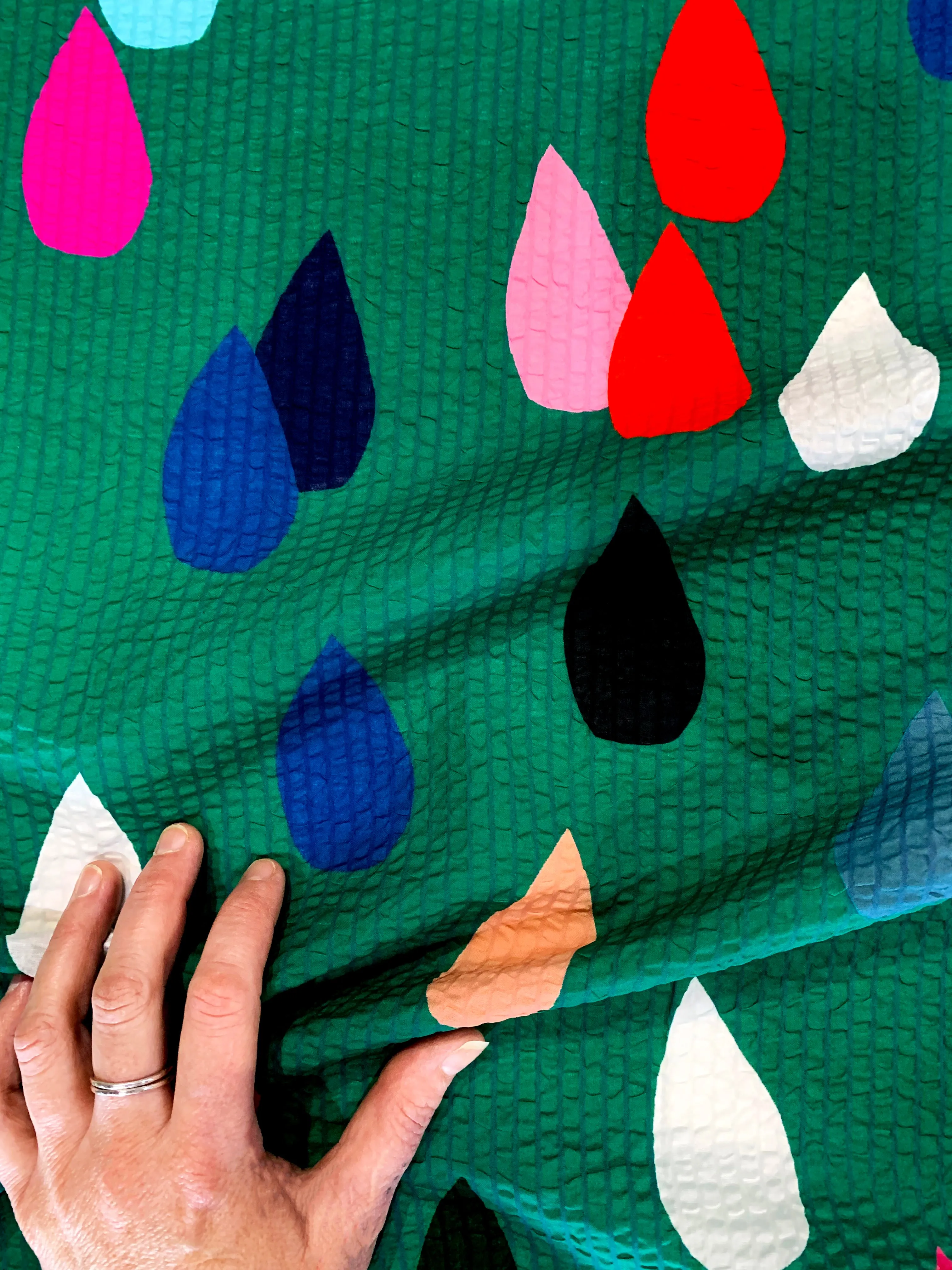 Drops (teal)