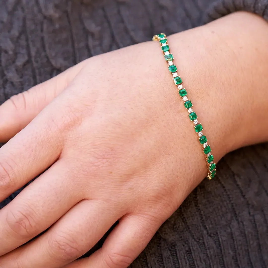 Emerald-Cut Emerald & Diamond Yellow Gold Bracelet