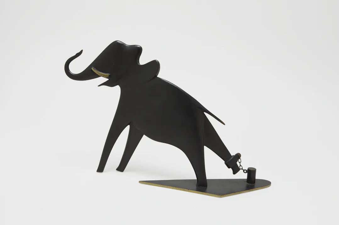 Hagenauer Elephant