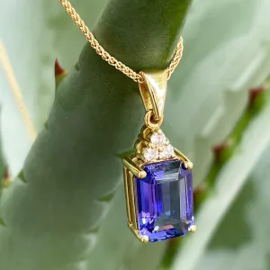 Handcrafted Emerald Cut Tanzanite Yellow Gold Pendant with Diamond Trilogy Detail
