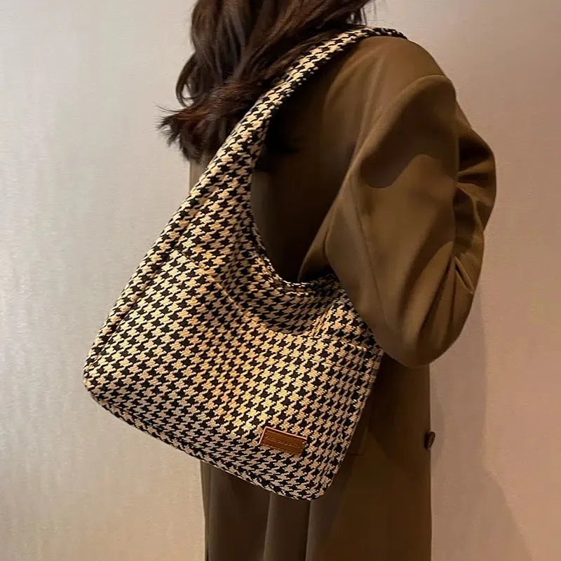Houndstooth Pattern Tote Bag