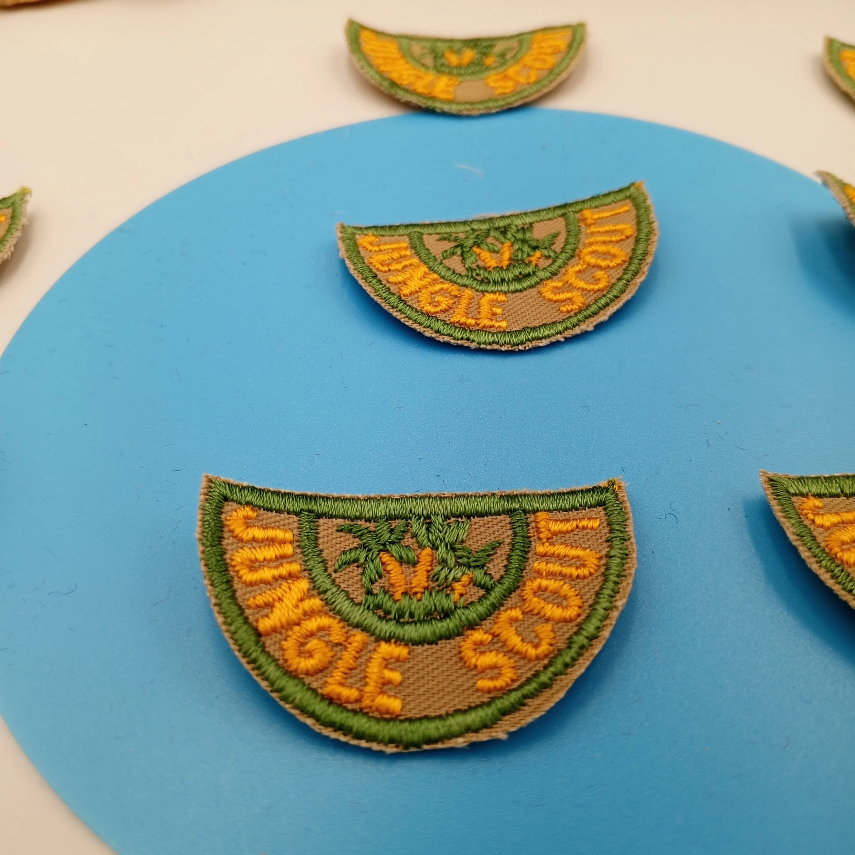 Iron on JUNGLE SCOUT Patches green yellow Scout Embroidered Vintage Uniform Badge Patches Appliques #753
