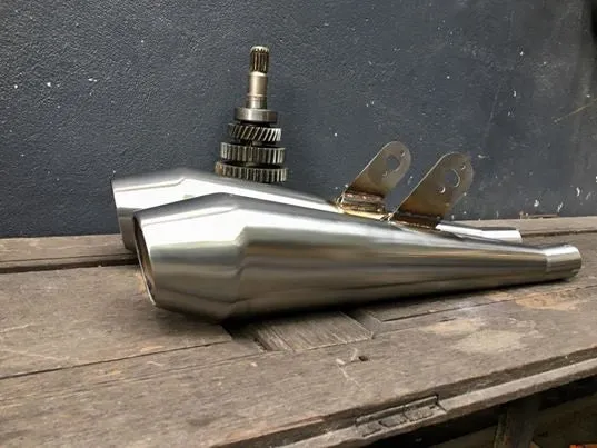 KM-TRE-022 Triumph Domi Exhaust