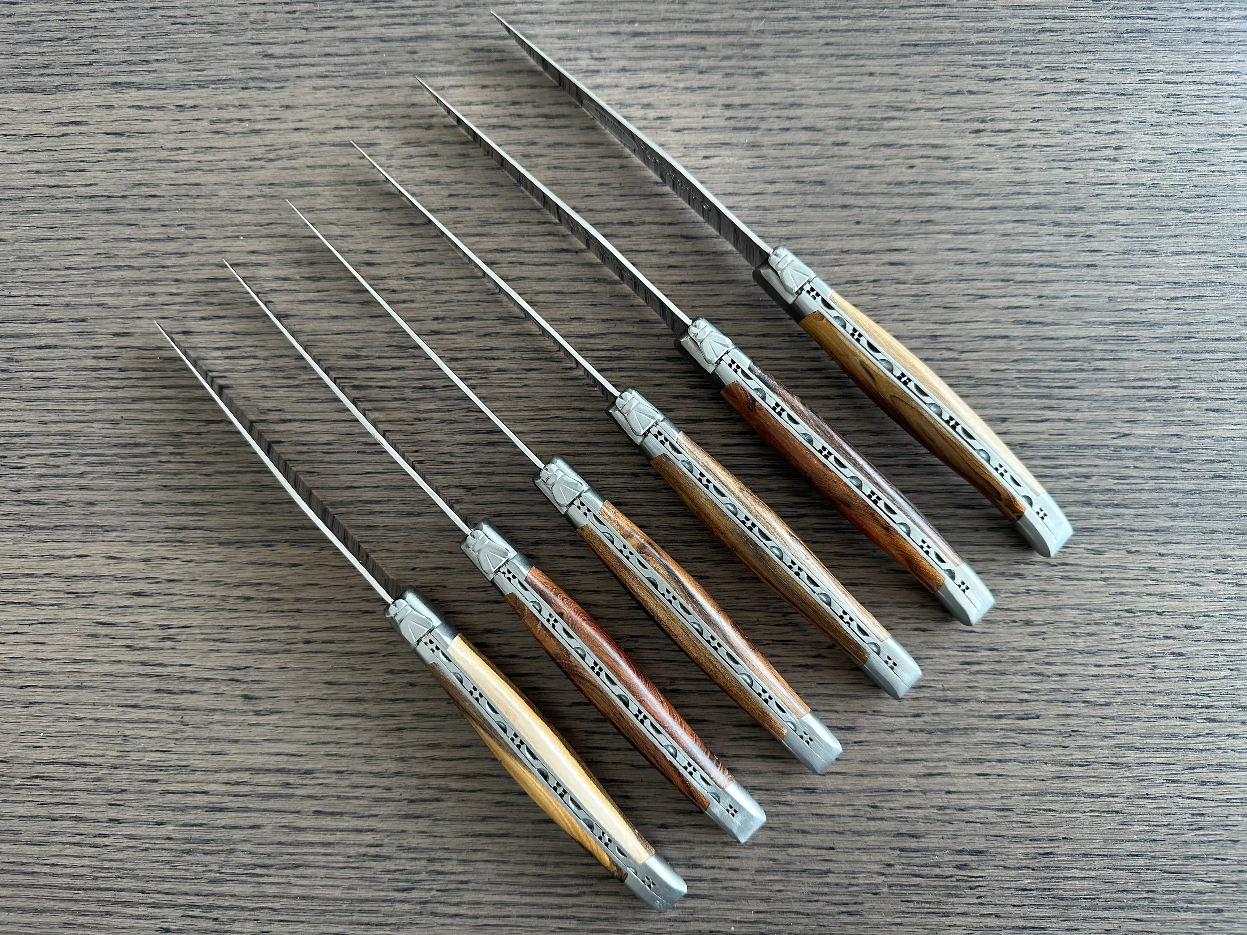 Laguiole en Aubrac Handcrafted 6-Piece Steak Knife Set with Pistachio Wood Handles