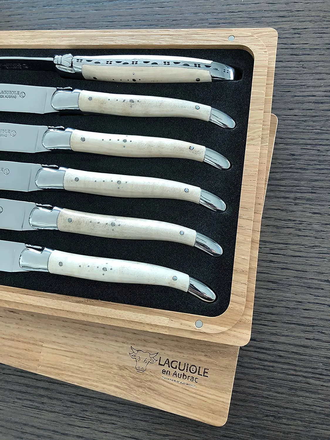 Laguiole en Aubrac Handcrafted 6-Piece Steak Knife Set with Wavy Natural Maple Wood Handles