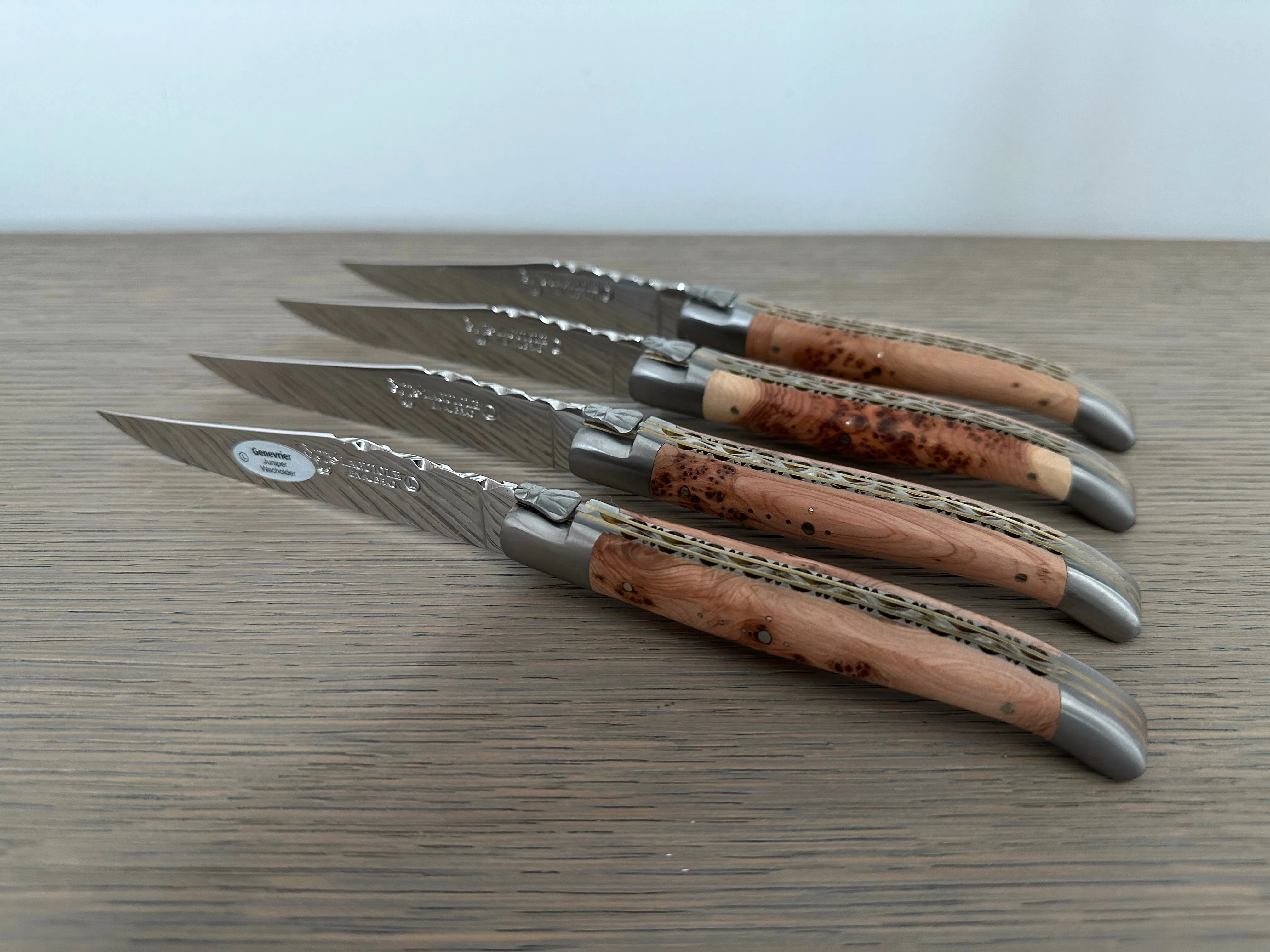 Laguiole en Aubrac Luxury Handcrafted Stainless Steel & Brass Double Plate 4-Piece Steak Knife Set with Juniper Wood Handles