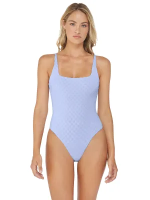 Lucia One Piece ::RET