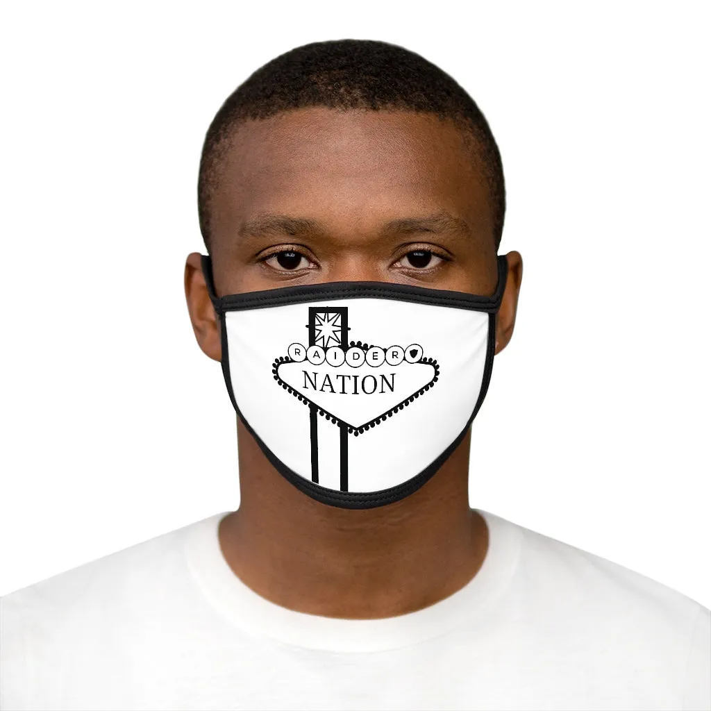 Mixed-Fabric Face Mask
