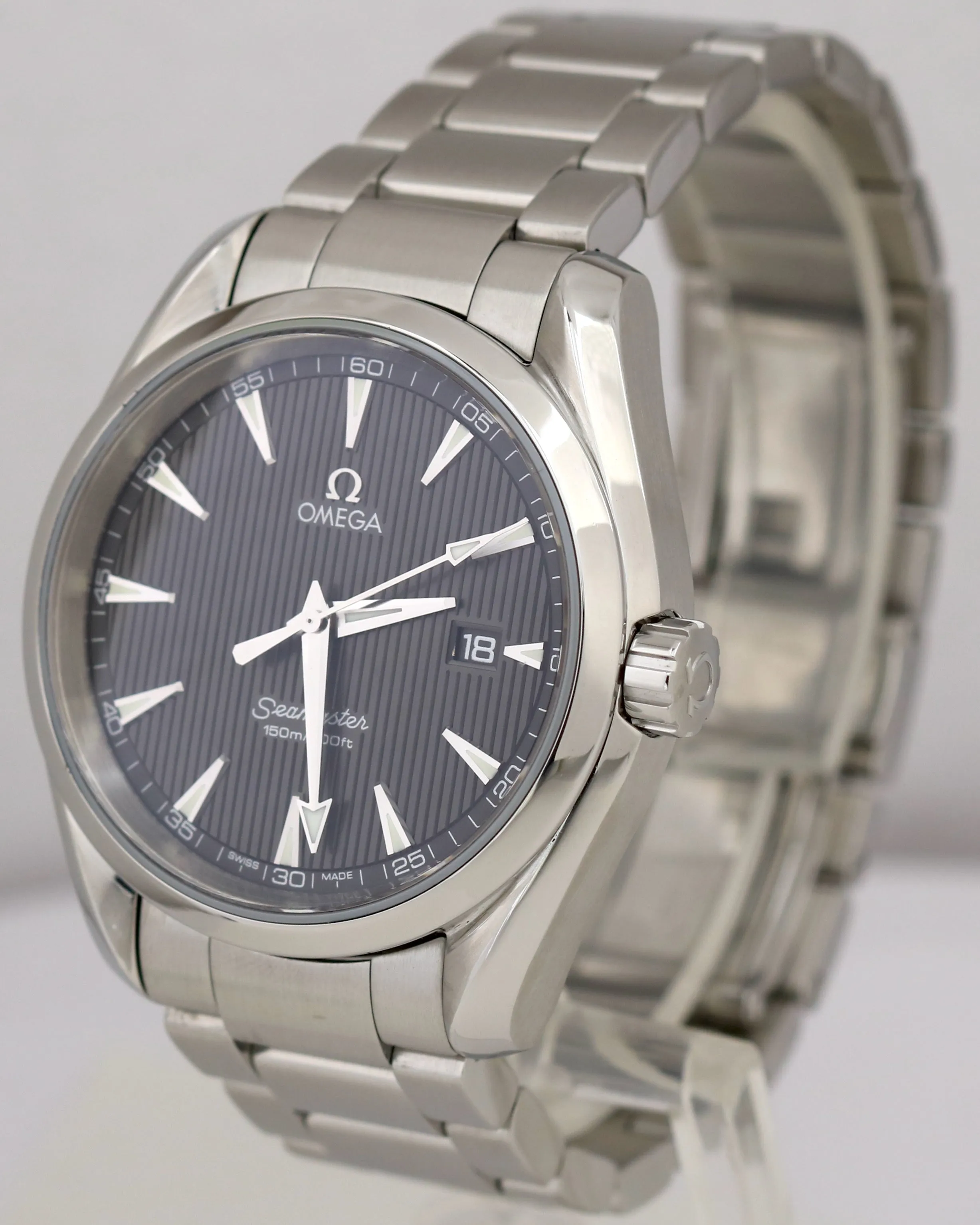 Omega Seamaster Aqua Terra Gray Stainless Steel 38.5mm 231.10.39.61.06.001 BOX