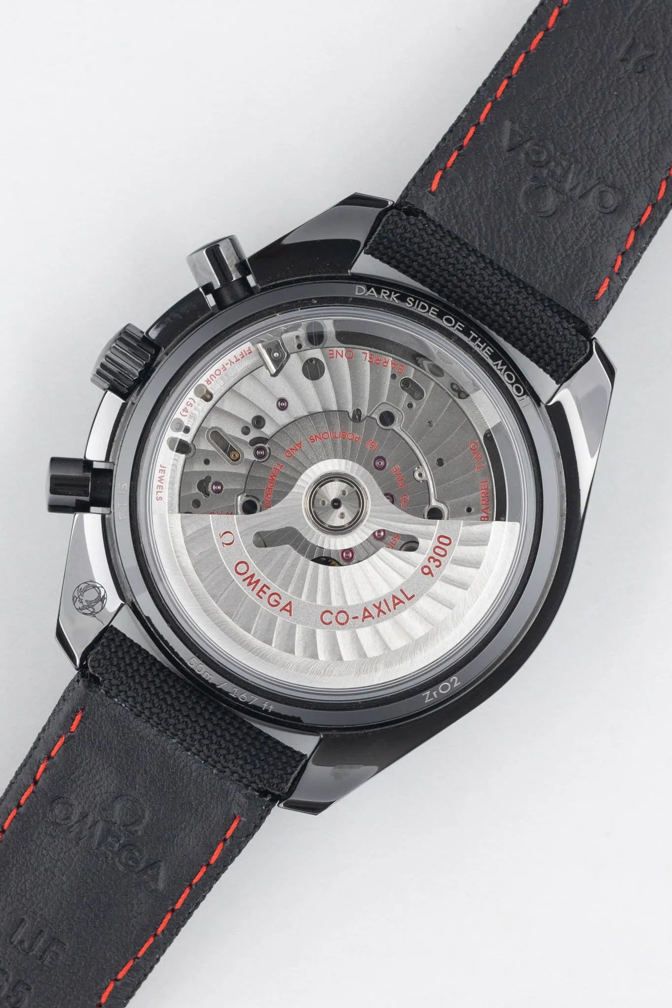 OMEGA Speedmaster 'Dark Side of The Moon' - 44.25mm