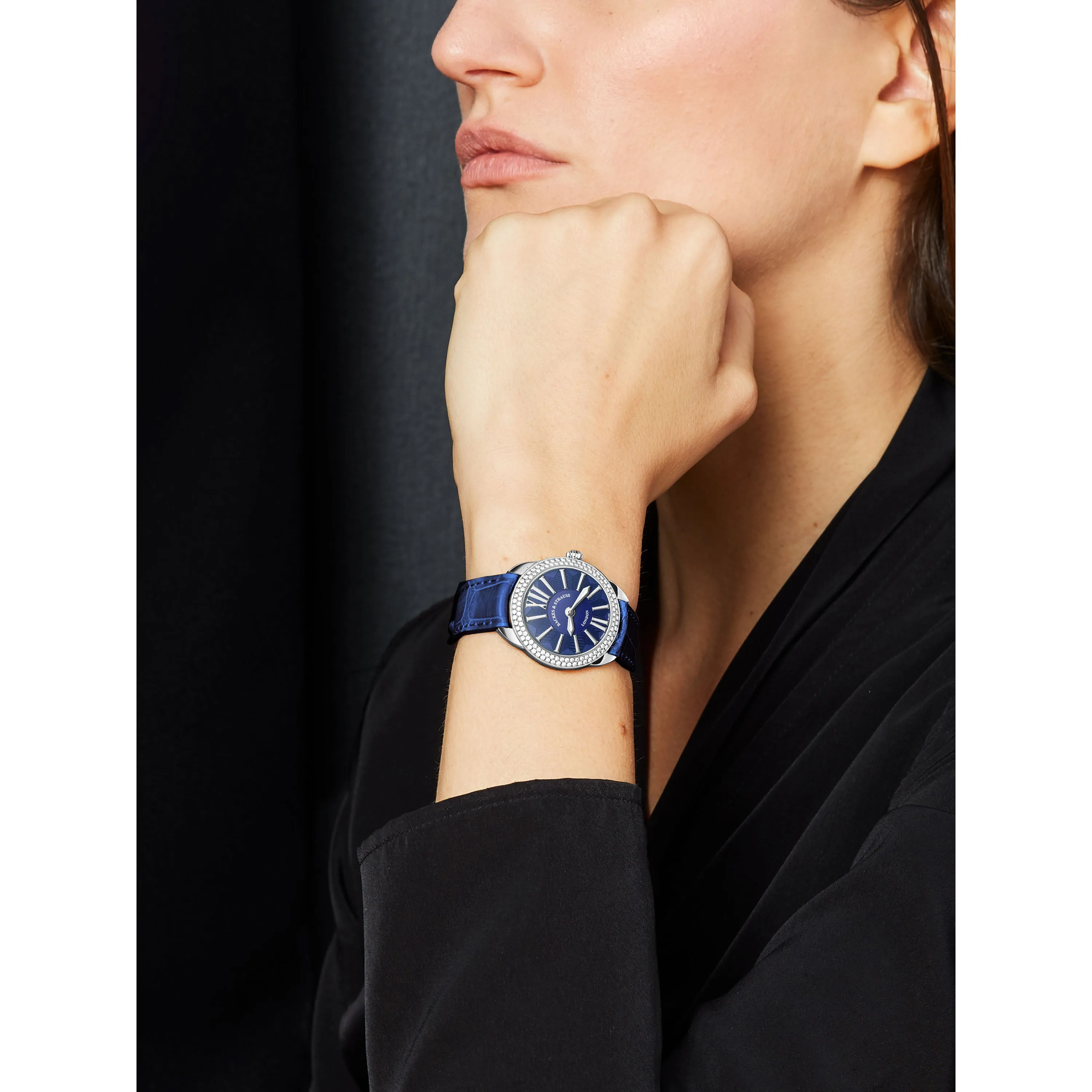Piccadilly Renaissance Mayfair 33 Luxury Steel Diamond Watch