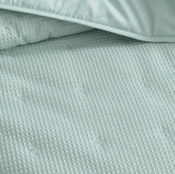 Platinum Collection ASCOT SURF Coverlet