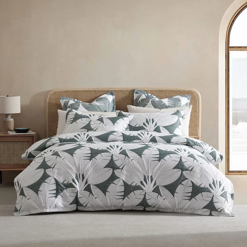Platinum Collection LAGOS OLIVE QUILT COVER SET