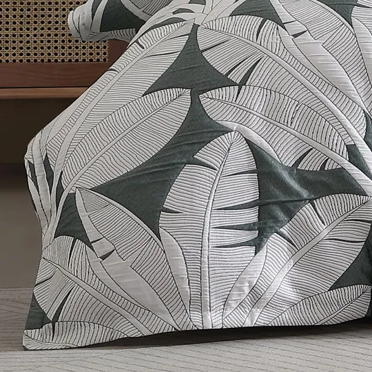 Platinum Collection LAGOS OLIVE QUILT COVER SET