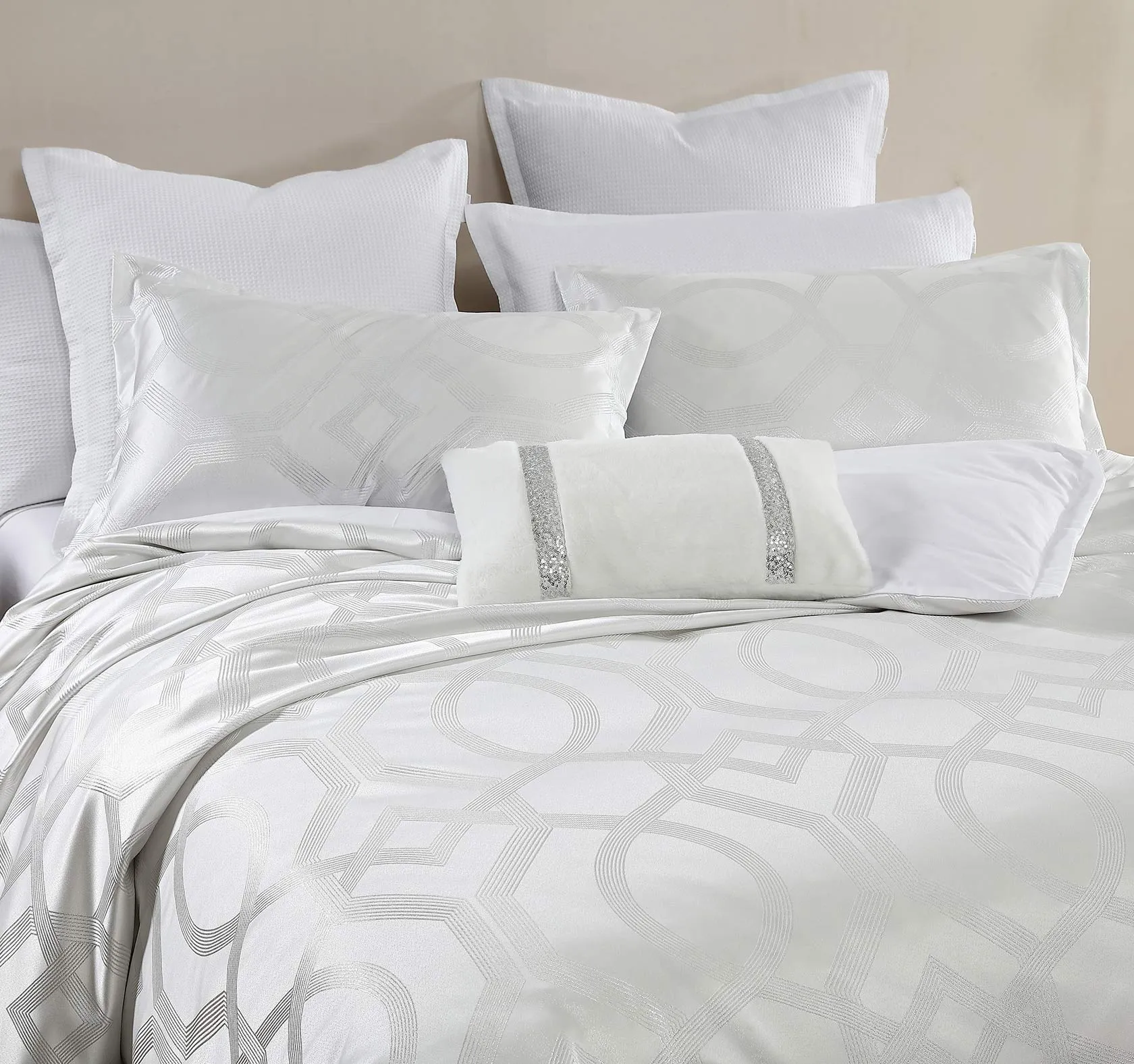 Platinum Collection SEVILLE SNOW QUILT COVER SET