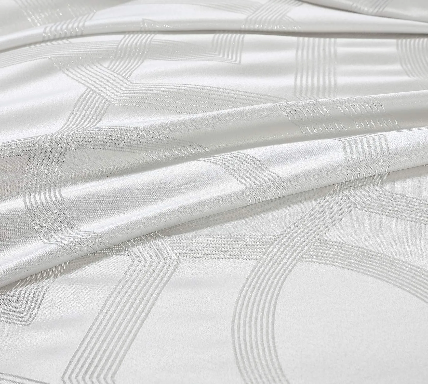 Platinum Collection SEVILLE SNOW QUILT COVER SET