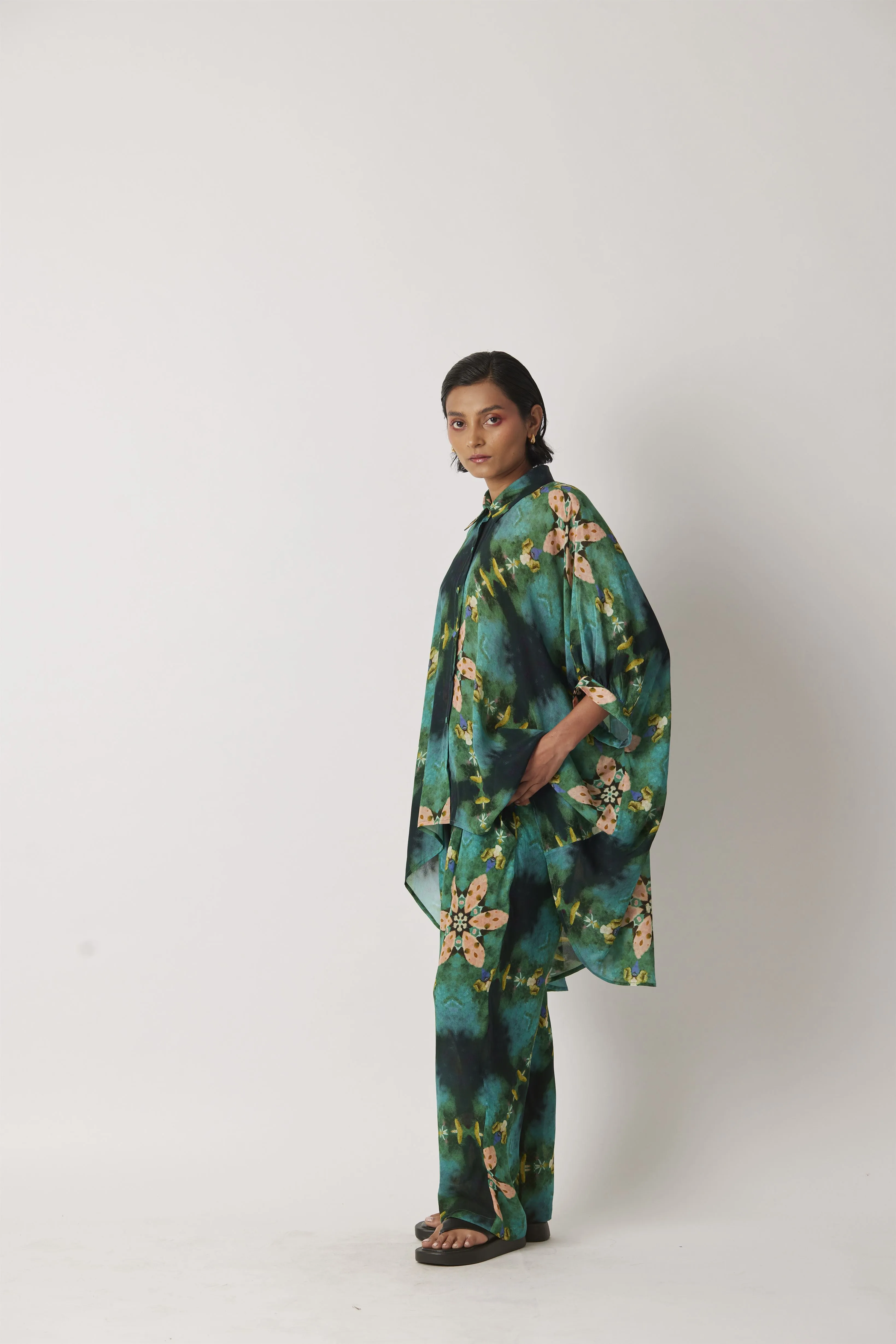Summer Shirt Top Assymetric Moss Crepe Geometric Print Anigo-Kaleidoscope-Fashion Edit-Yc14T-121 Yc14Kl-03-Yavi