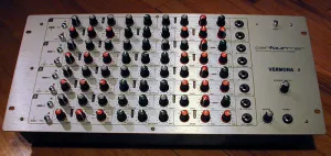 Vermona PerFOURmer 4-voice Analog Synth (Open Box)