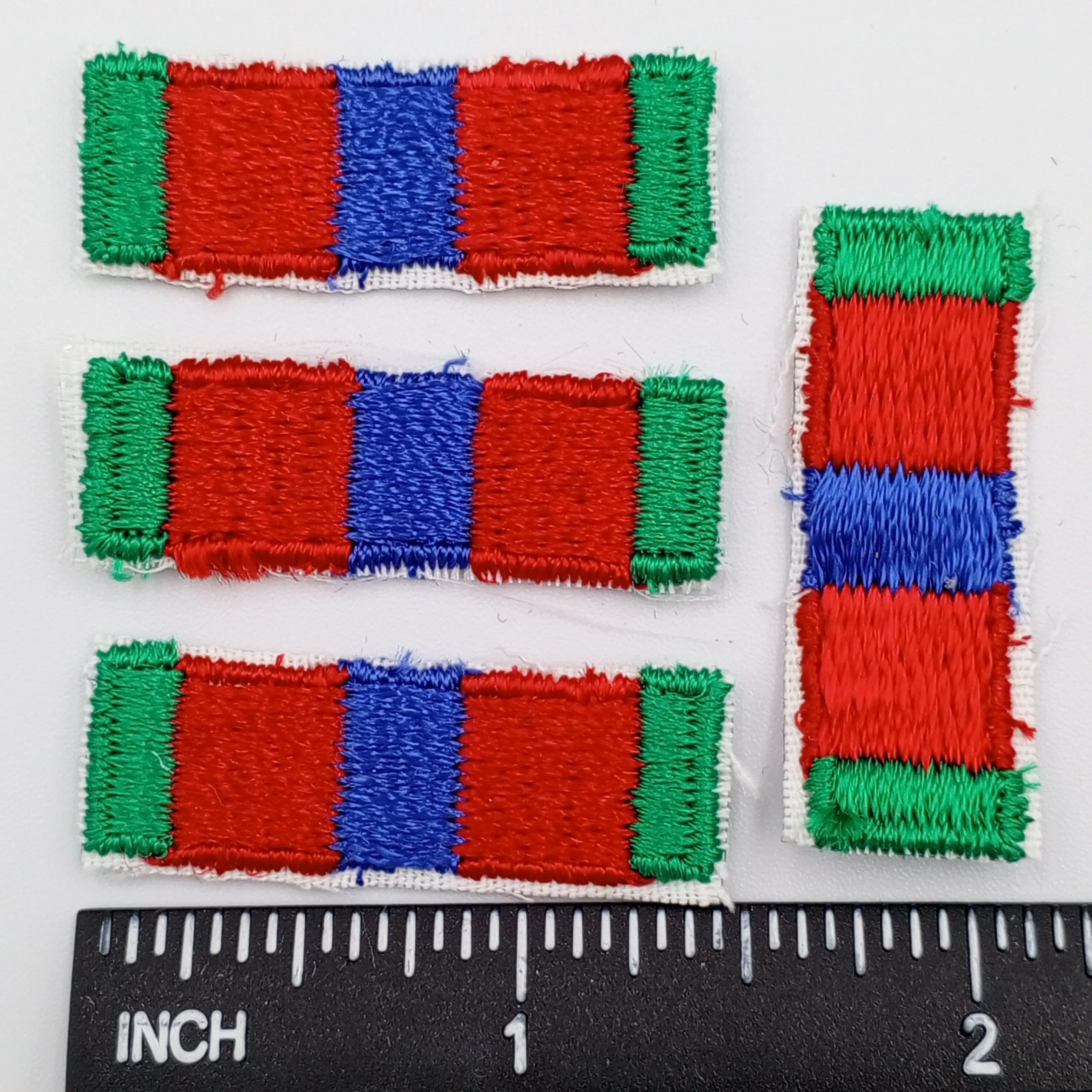 VINTAGE Badge Patches green red blue Embroidered Appliques #741